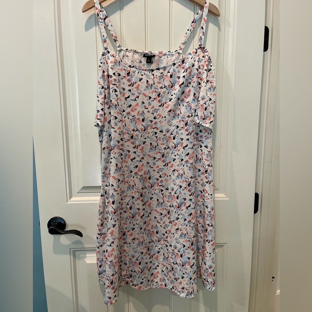 Torrid Dress Ladies Sz 1 (14) Summer Adj Straps LW Rayon Vacay Resort Church